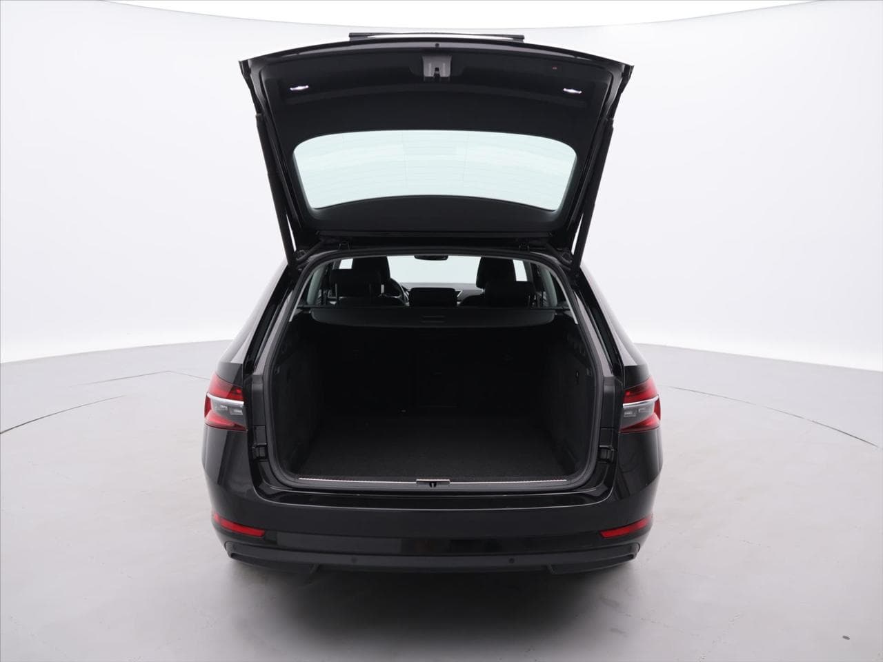 2022 Škoda SUPERB - 27