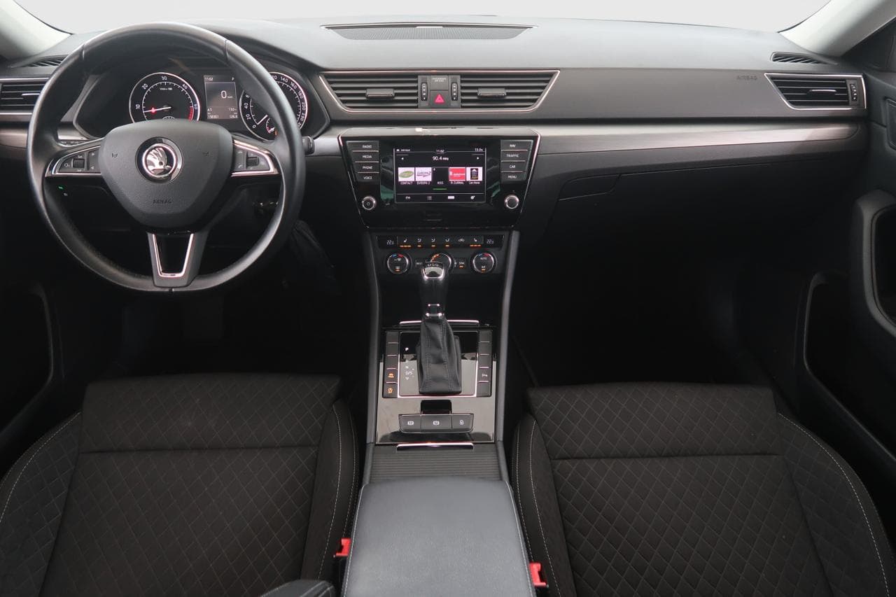 2016 Škoda SUPERB - 10
