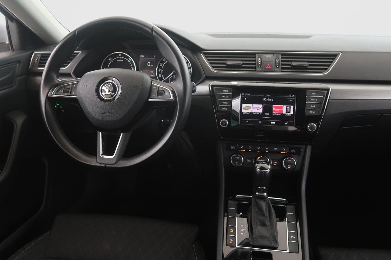 2016 Škoda SUPERB - 9