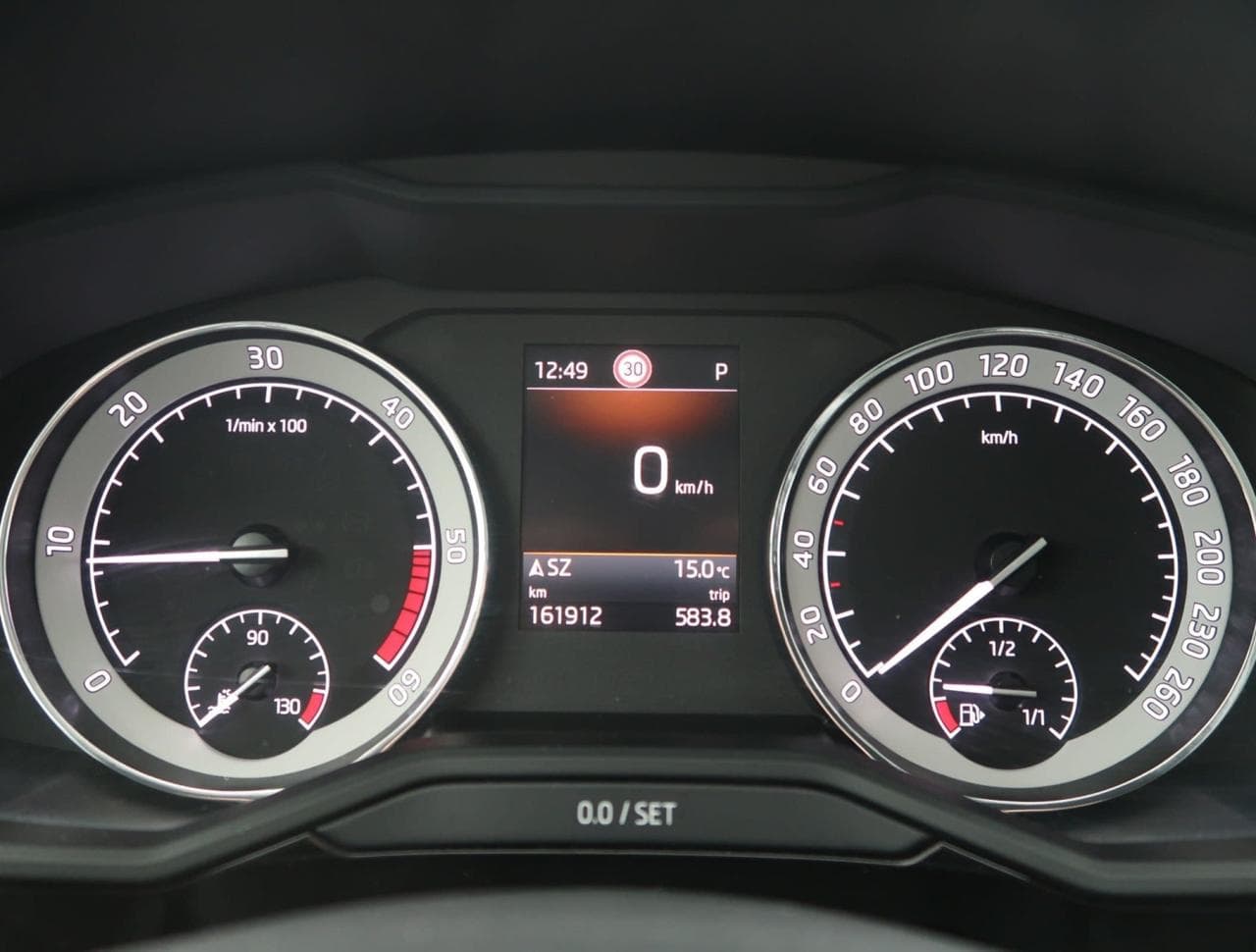 2020 Škoda SUPERB - 17