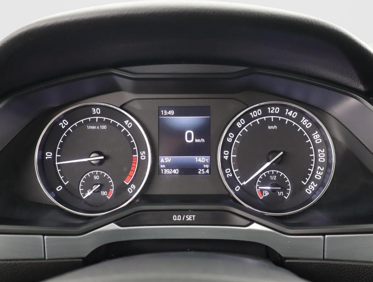 2018 Škoda SUPERB - 16