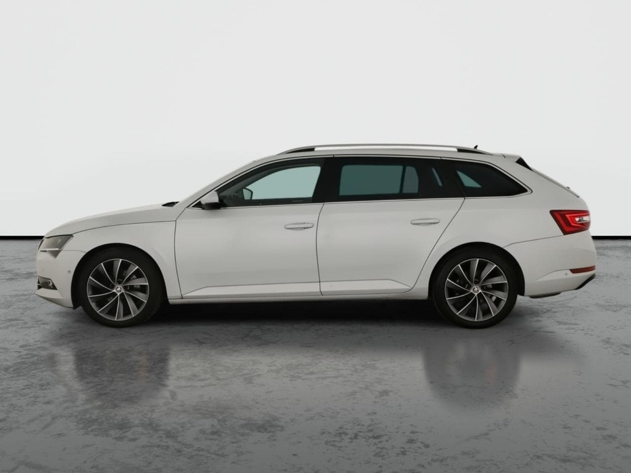2018 Škoda SUPERB - 4