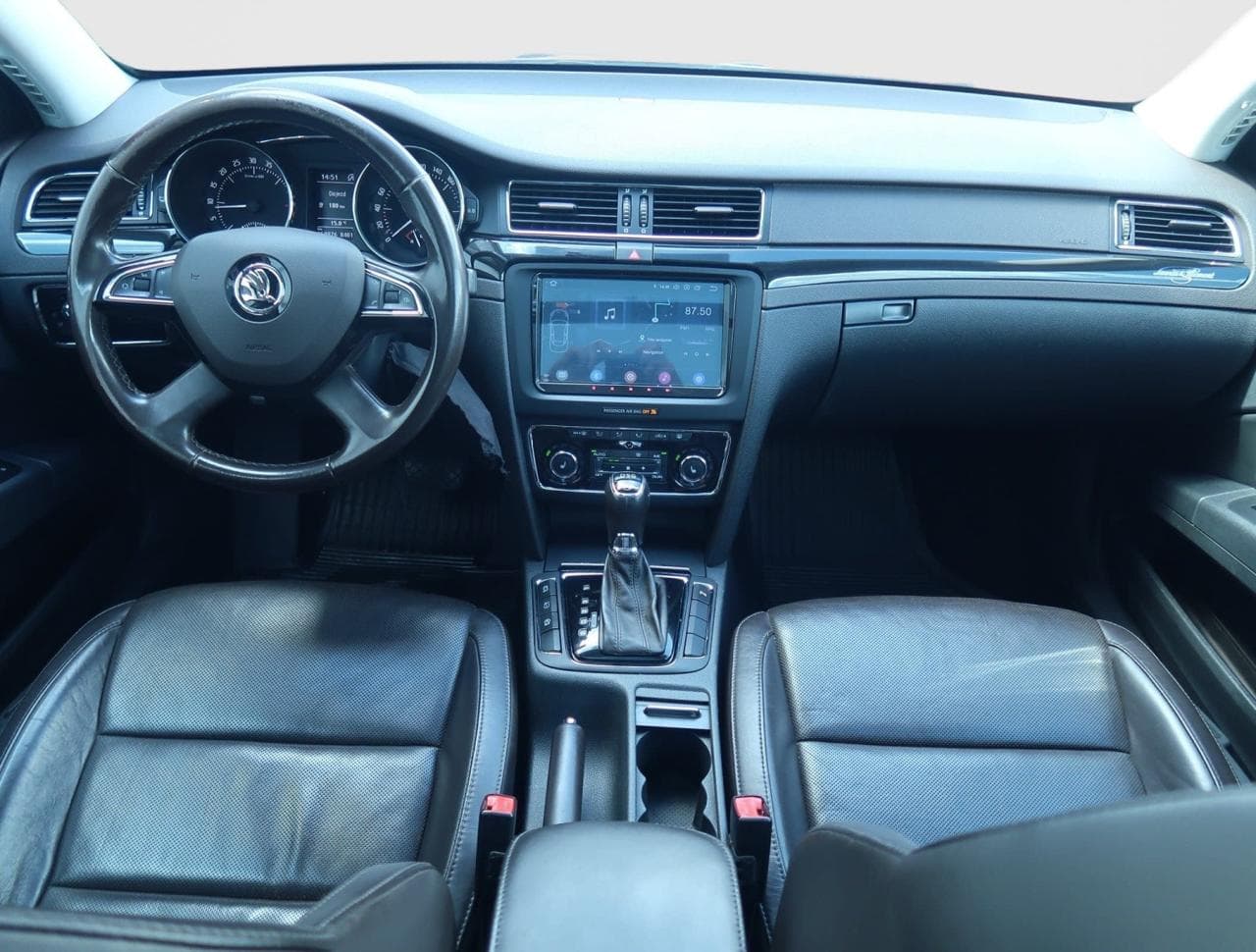 2014 Škoda SUPERB - 10