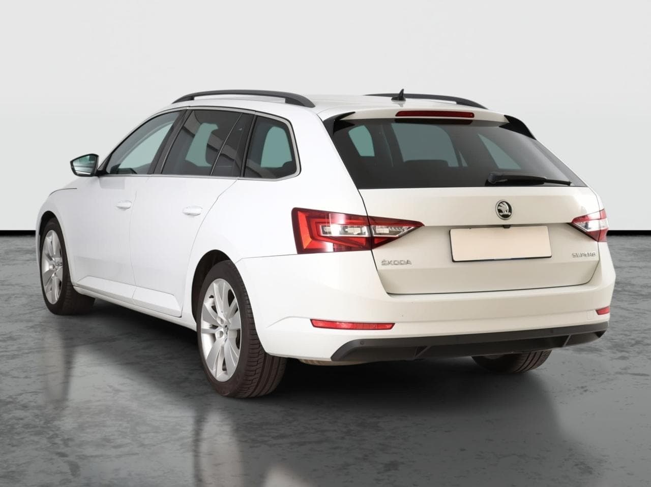 2016 Škoda SUPERB - 5