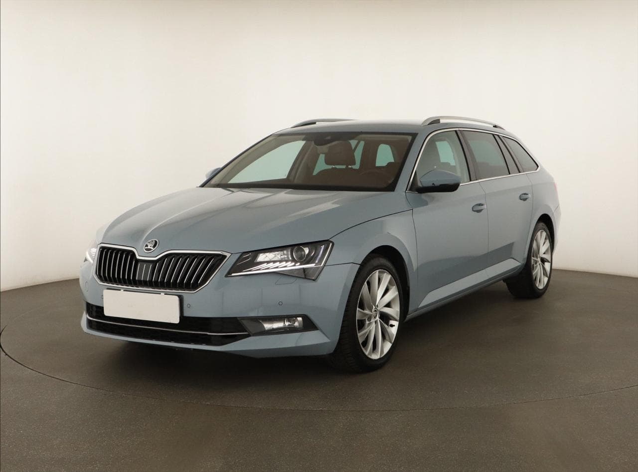 2017 Škoda SUPERB - 4