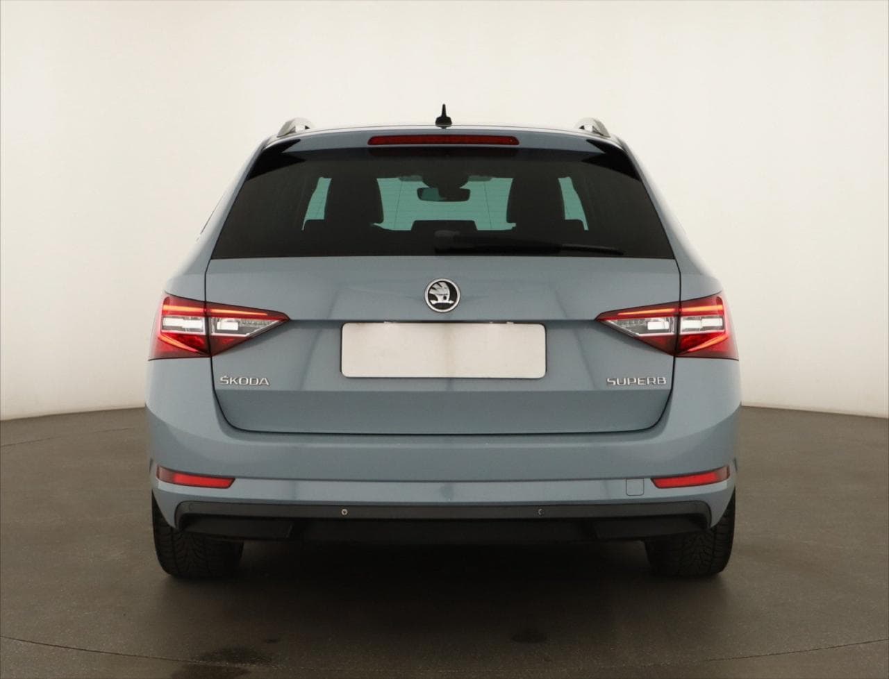 2017 Škoda SUPERB - 10