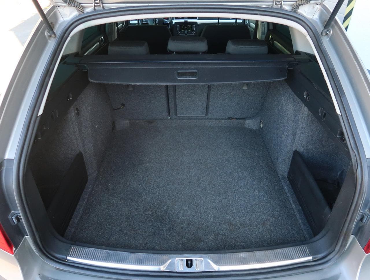 2013 Škoda SUPERB - 36