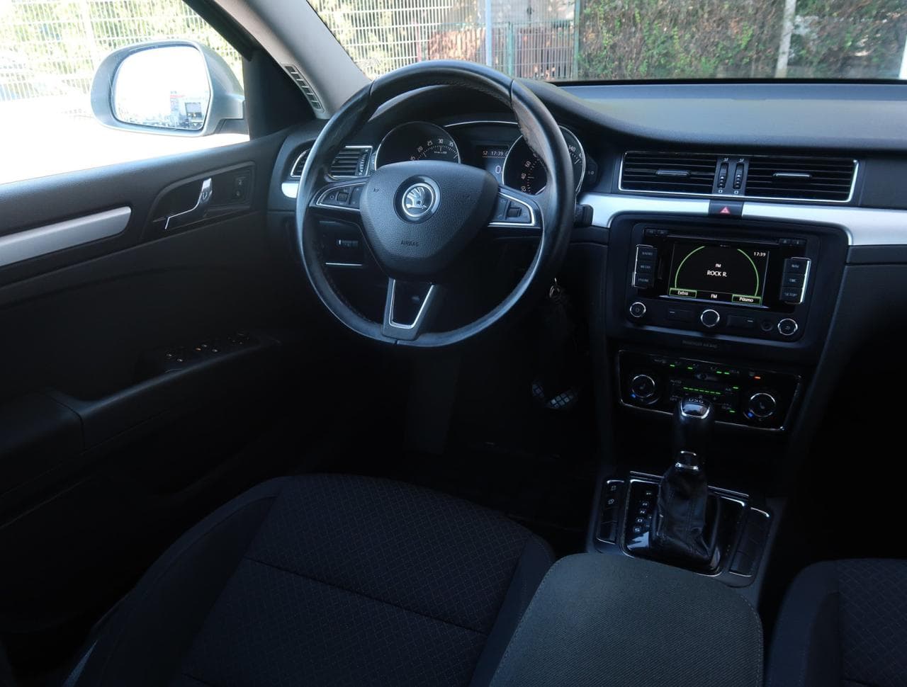 2013 Škoda SUPERB - 14
