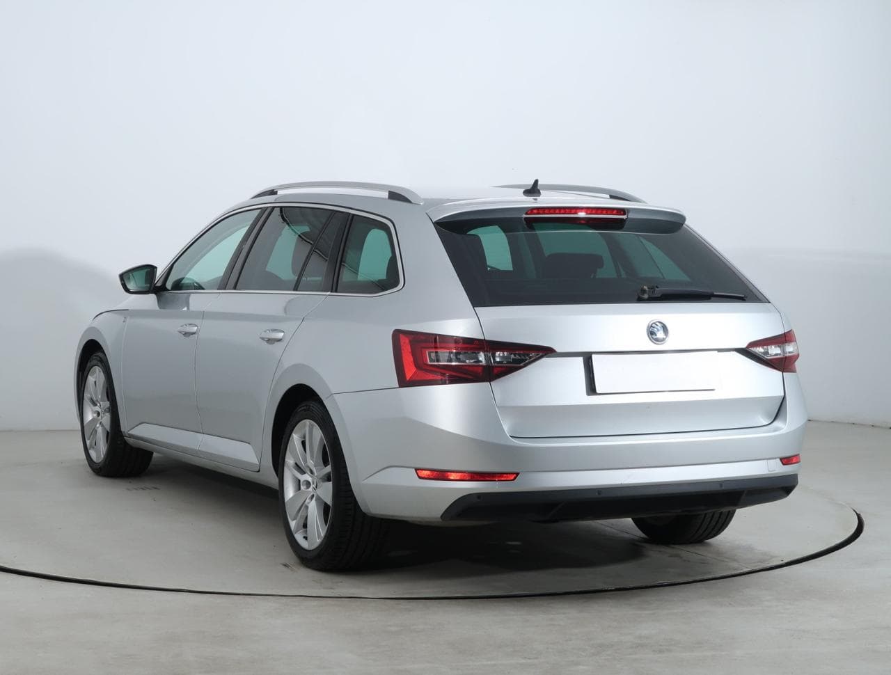 2016 Škoda SUPERB - 5