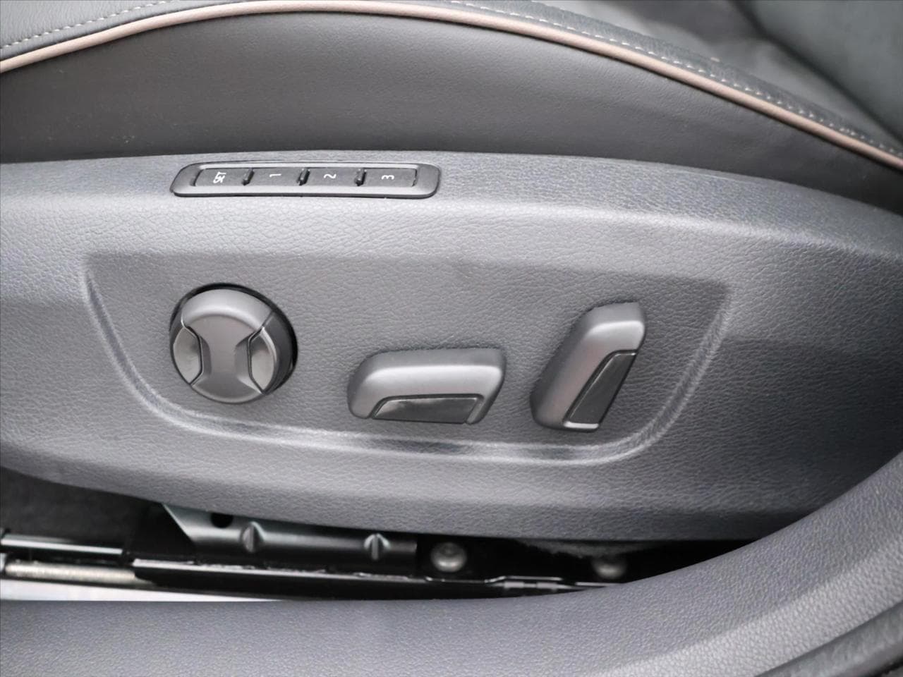 2023 Škoda SUPERB - 16