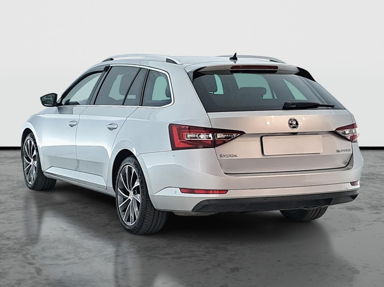 2016 Škoda SUPERB - 9