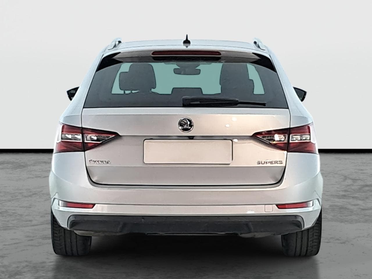 2016 Škoda SUPERB - 11