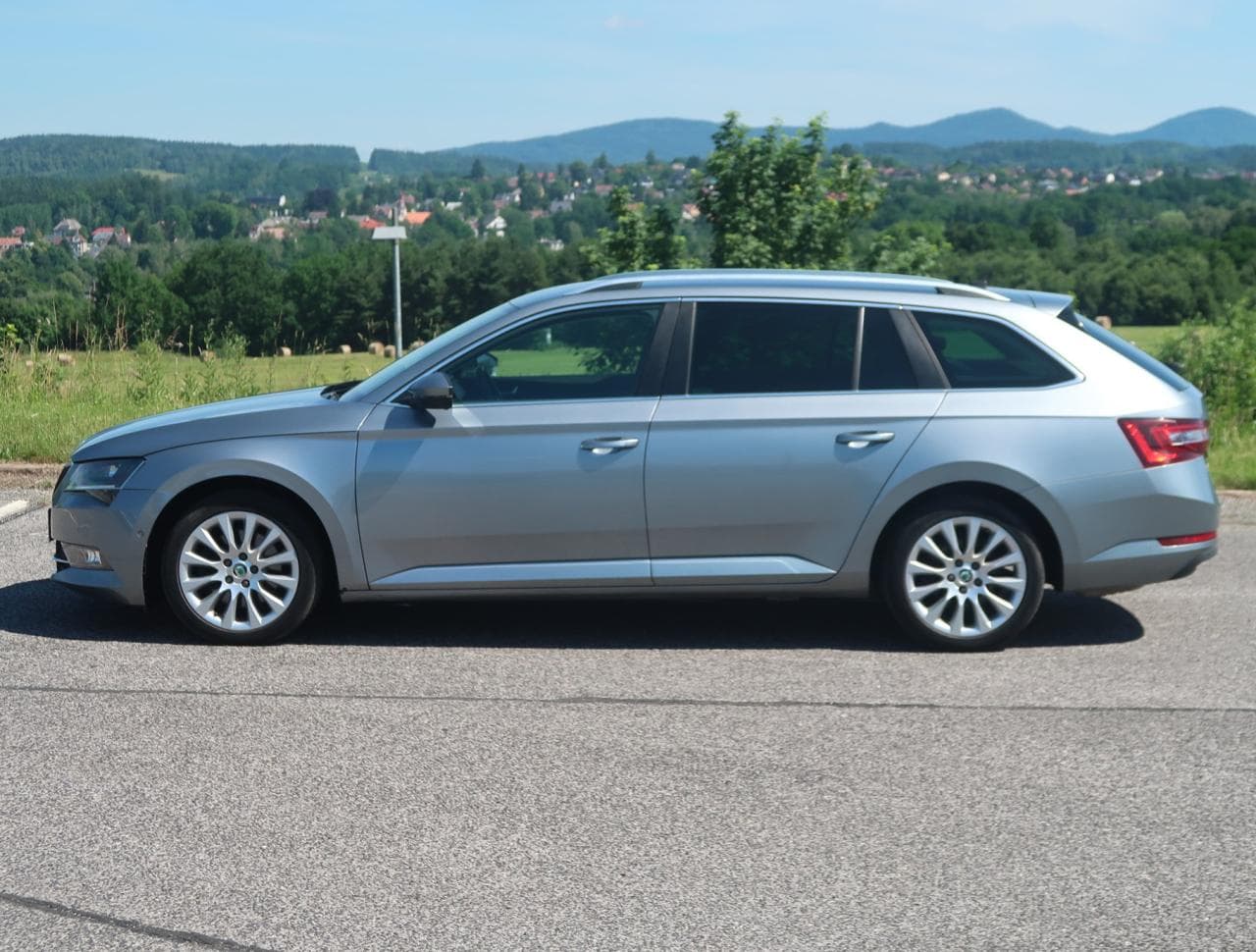 2017 Škoda SUPERB - 4