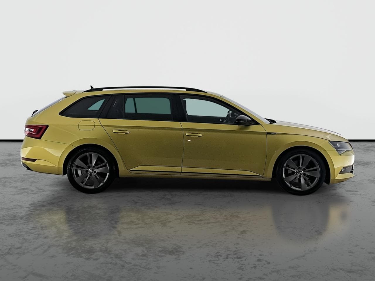 2018 Škoda SUPERB - 13