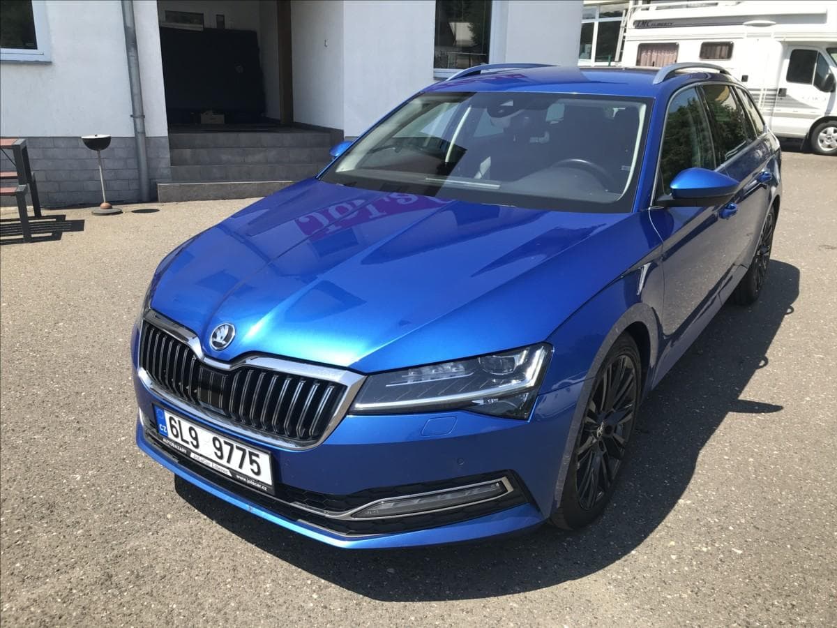 2019 Škoda SUPERB - 4