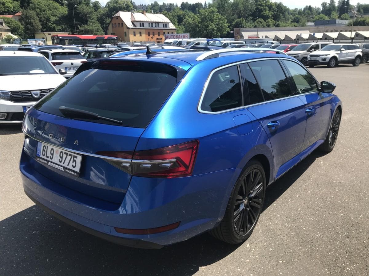 2019 Škoda SUPERB - 7