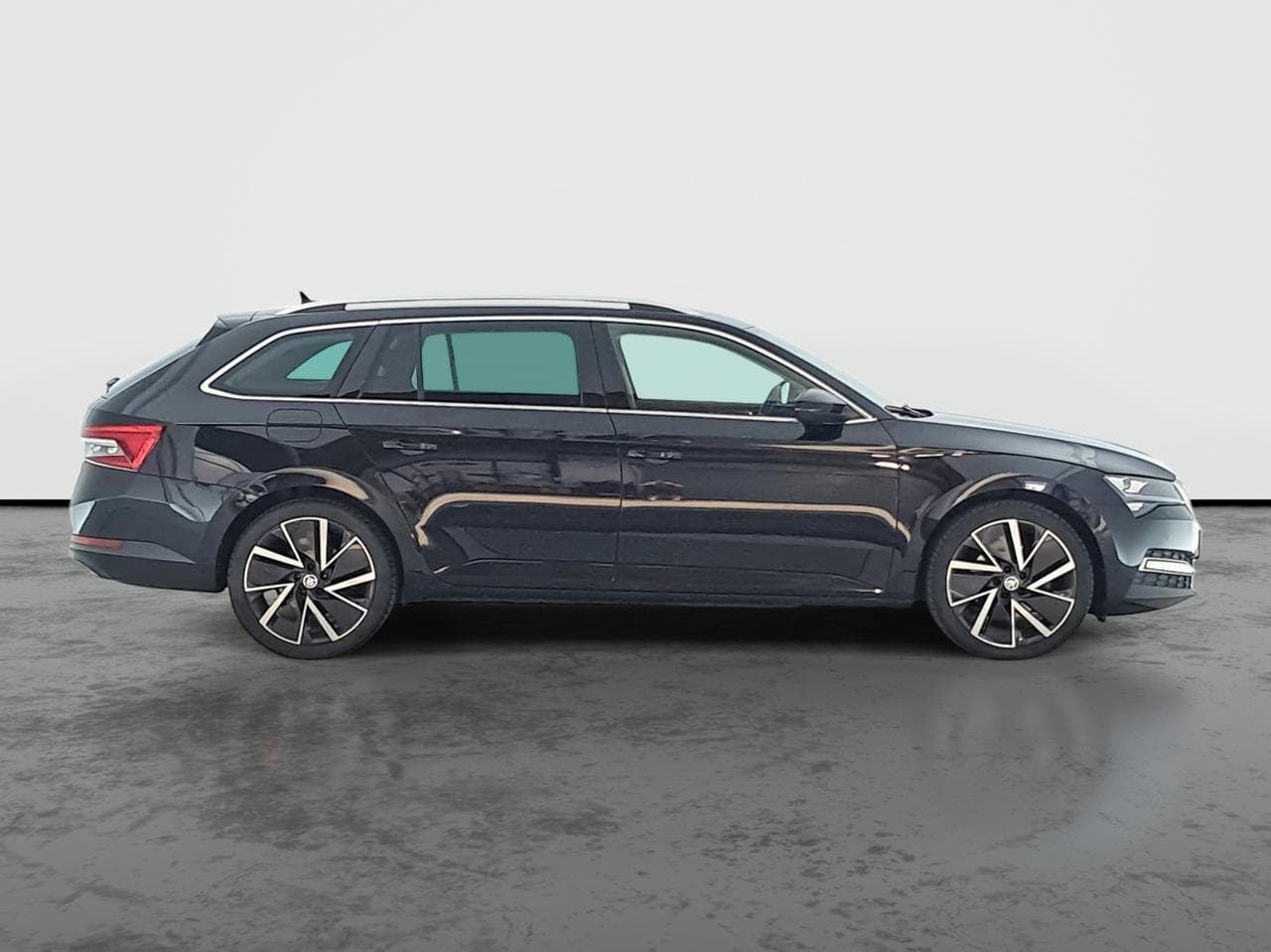 2023 Škoda SUPERB - 8
