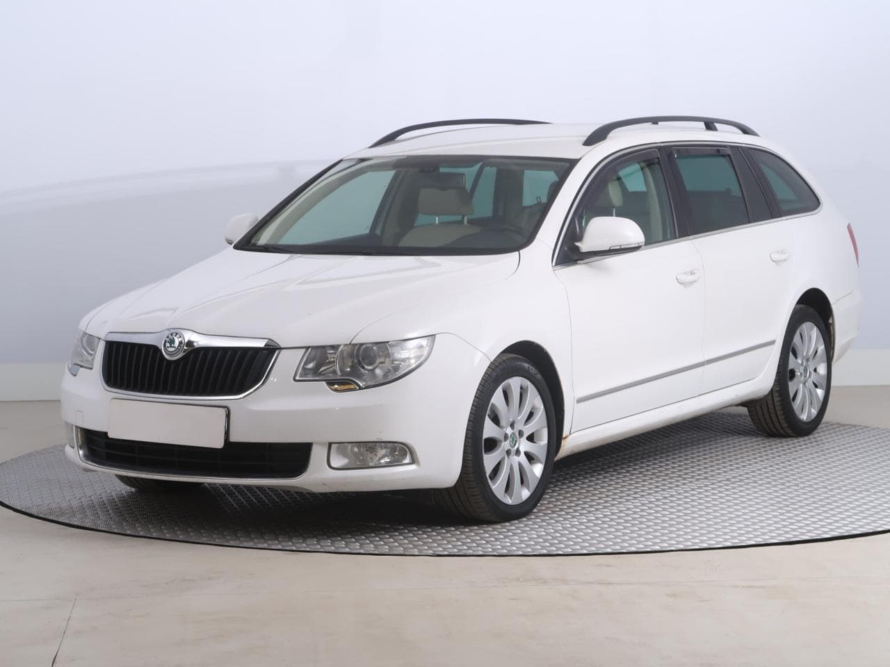 2012 Škoda SUPERB - 5