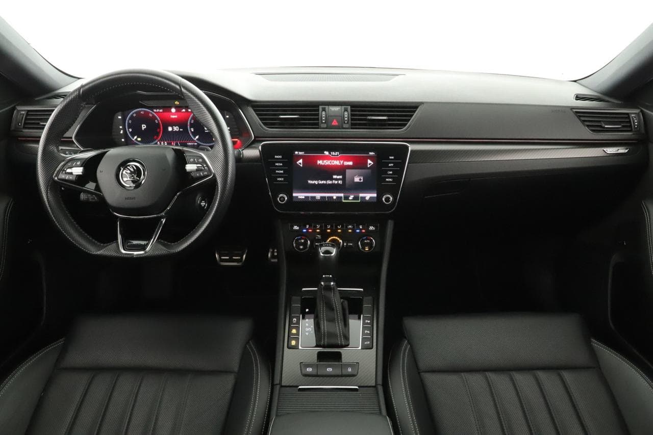 2022 Škoda SUPERB - 9