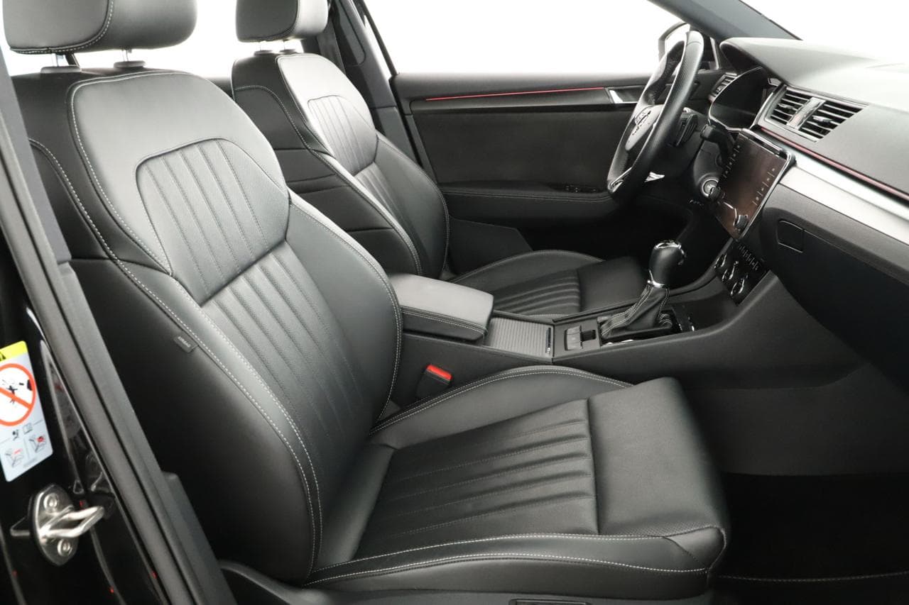 2022 Škoda SUPERB - 10