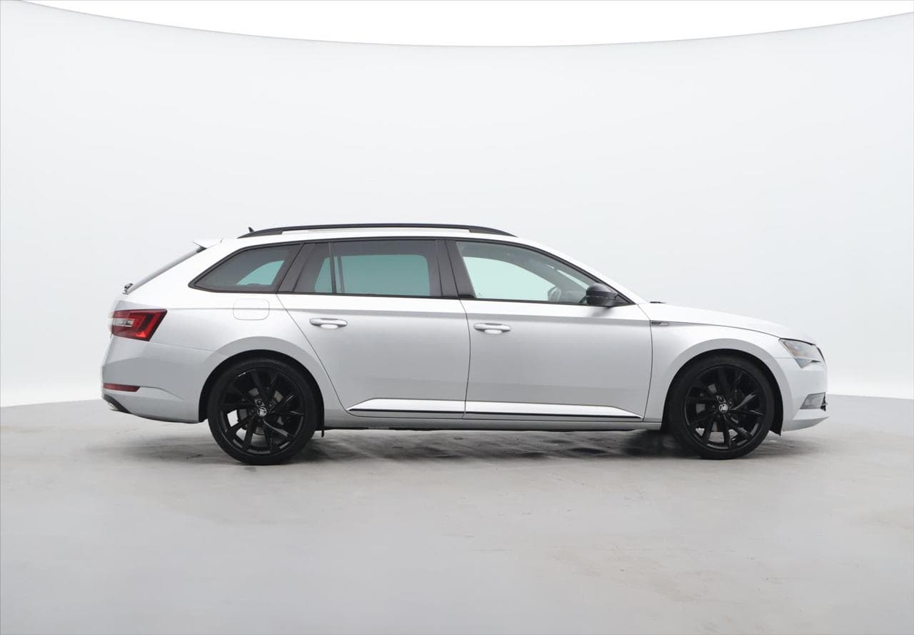 2017 Škoda SUPERB - 8