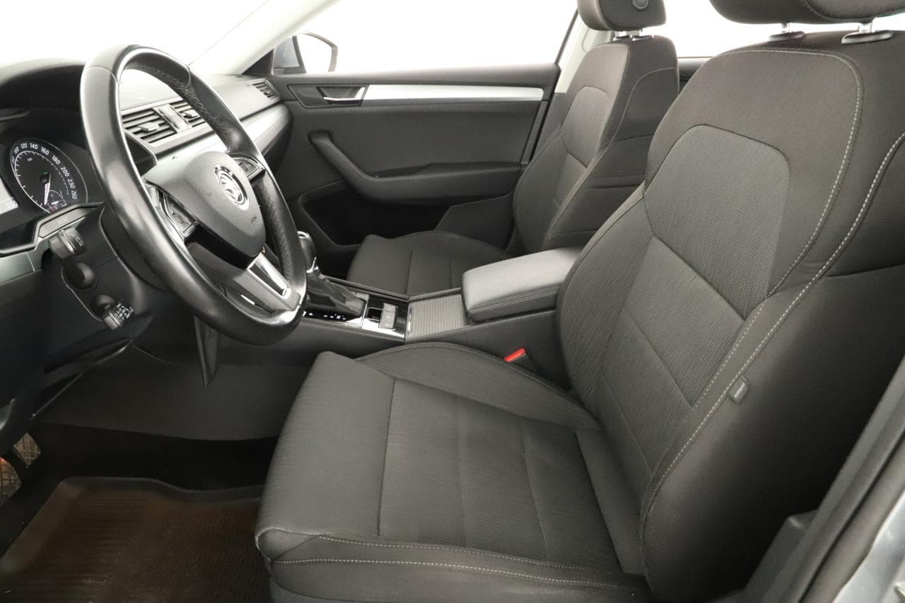 2018 Škoda SUPERB - 20