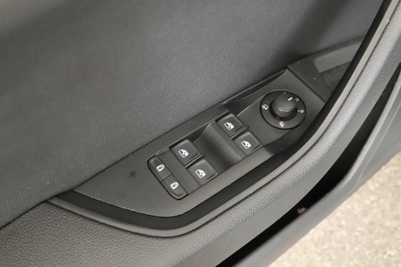 2018 Škoda SUPERB - 24