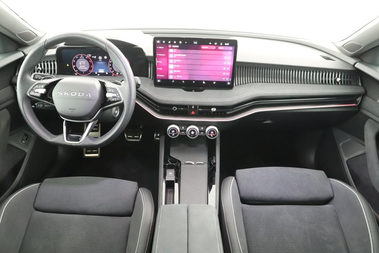 2025 Škoda SUPERB - 16