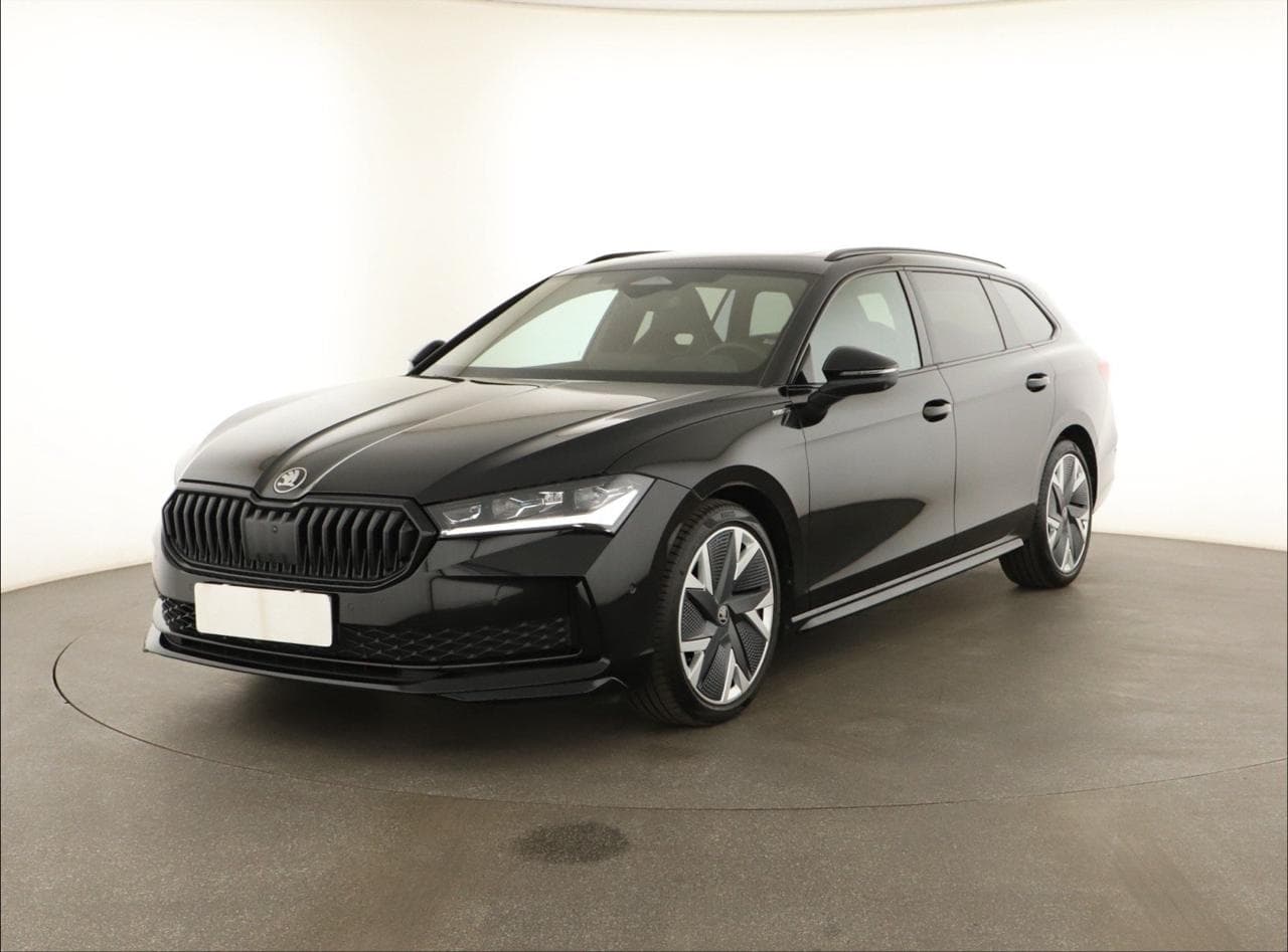 2025 Škoda SUPERB - 5