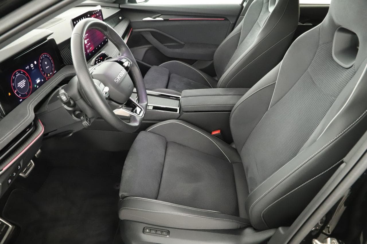 2025 Škoda SUPERB - 24
