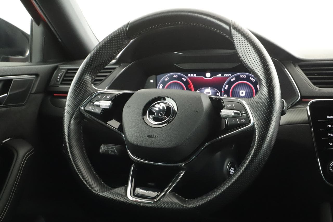 2021 Škoda SUPERB - 19