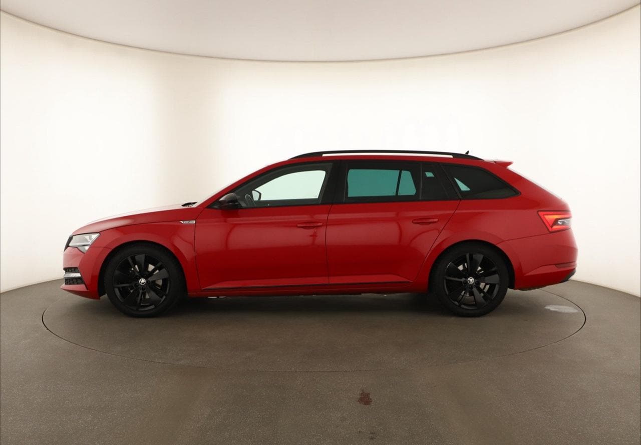 2021 Škoda SUPERB - 4