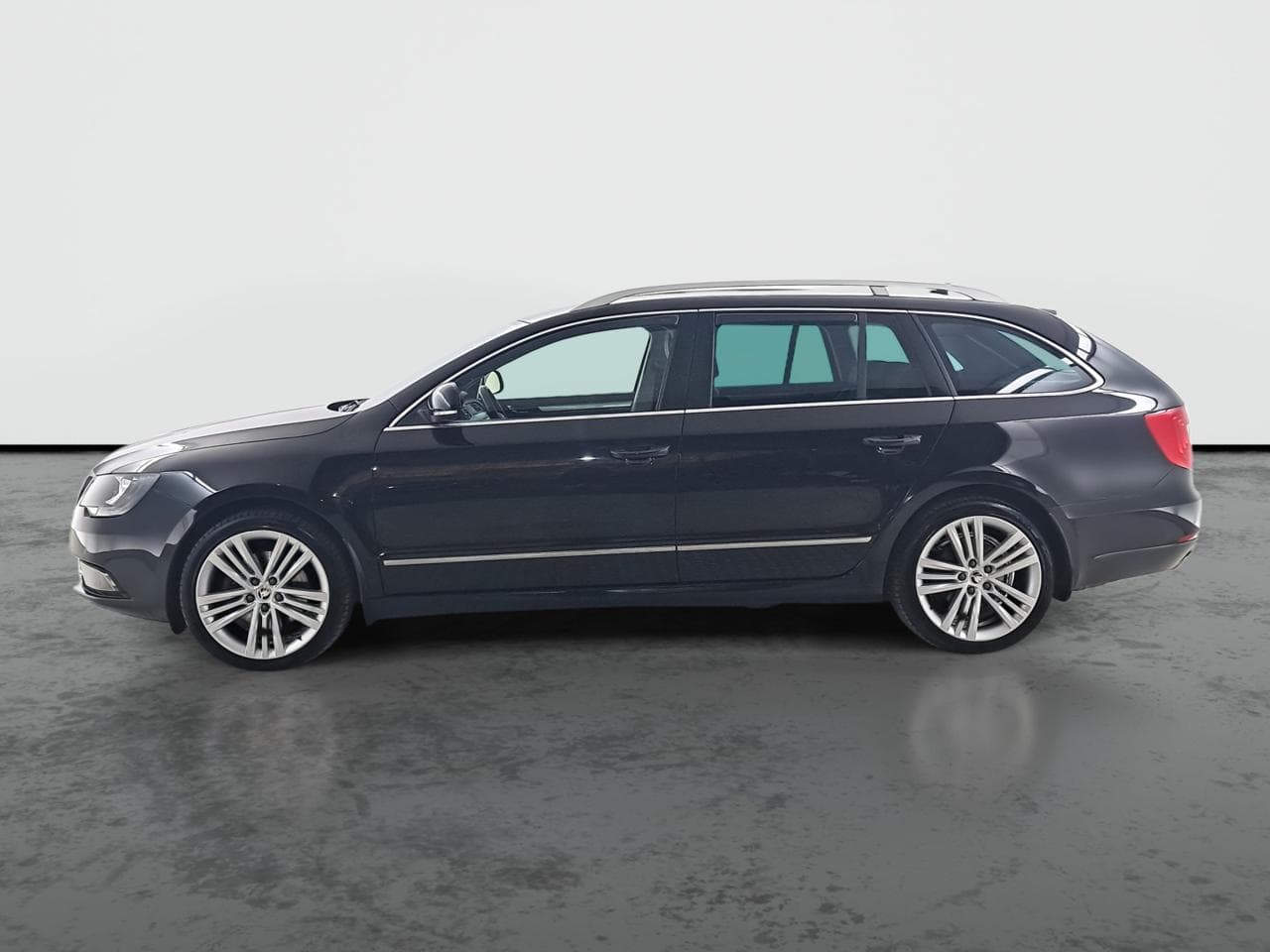 2014 Škoda SUPERB - 4