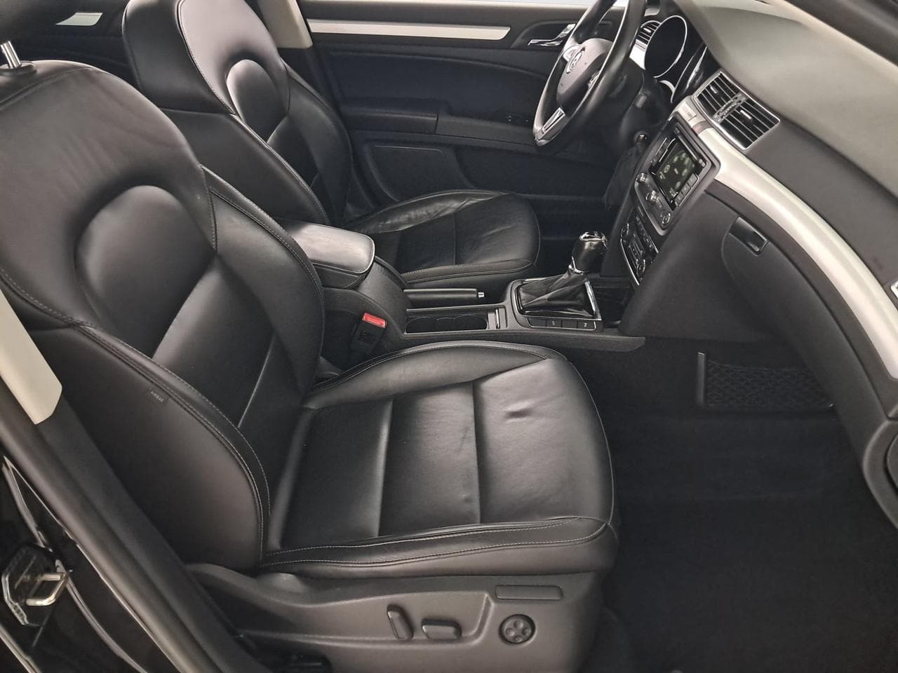 2014 Škoda SUPERB - 12