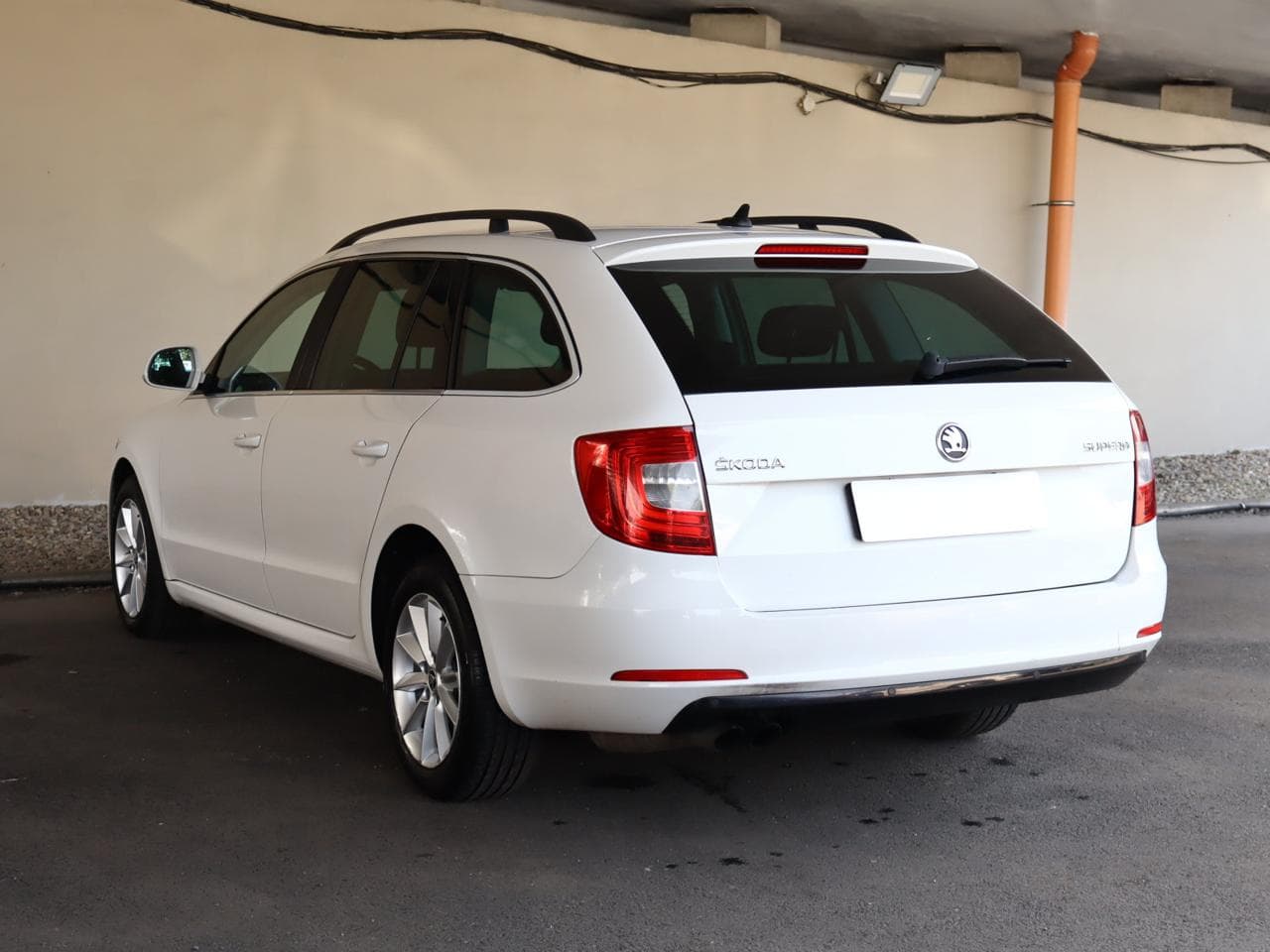 2014 Škoda SUPERB - 5