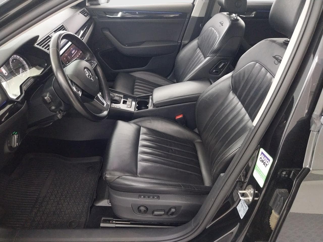 2017 Škoda SUPERB - 16