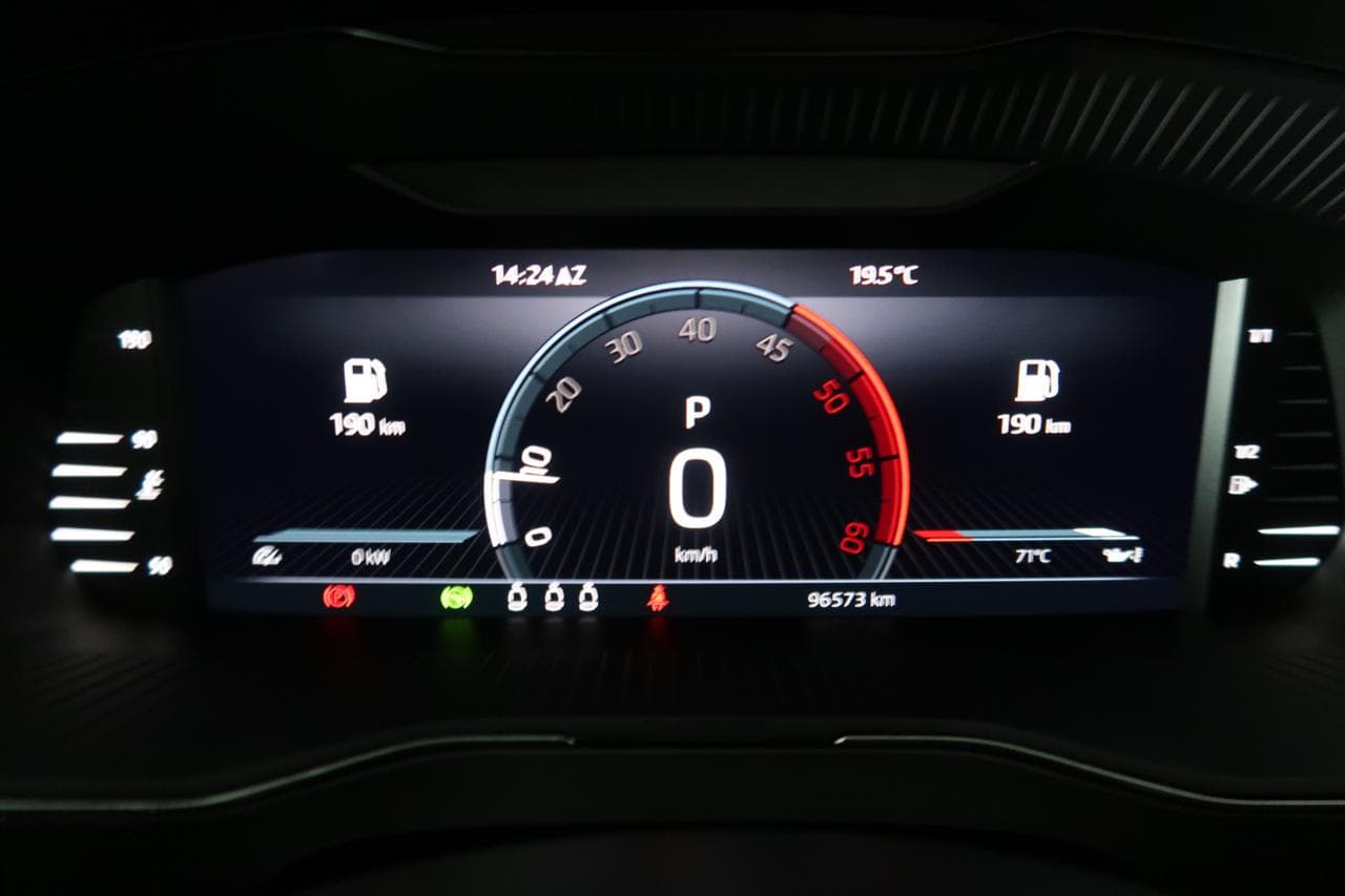 2023 Škoda SUPERB - 17