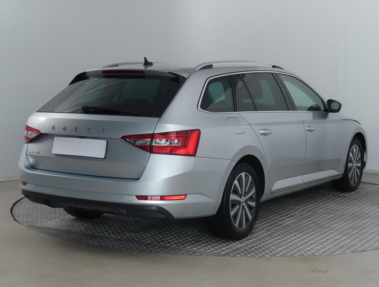 2023 Škoda SUPERB - 7