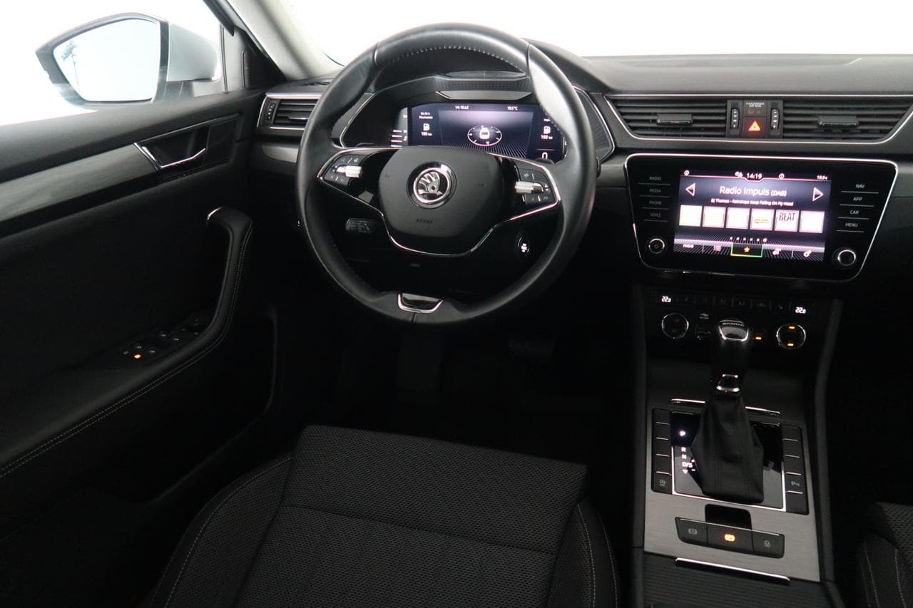 2023 Škoda SUPERB - 9