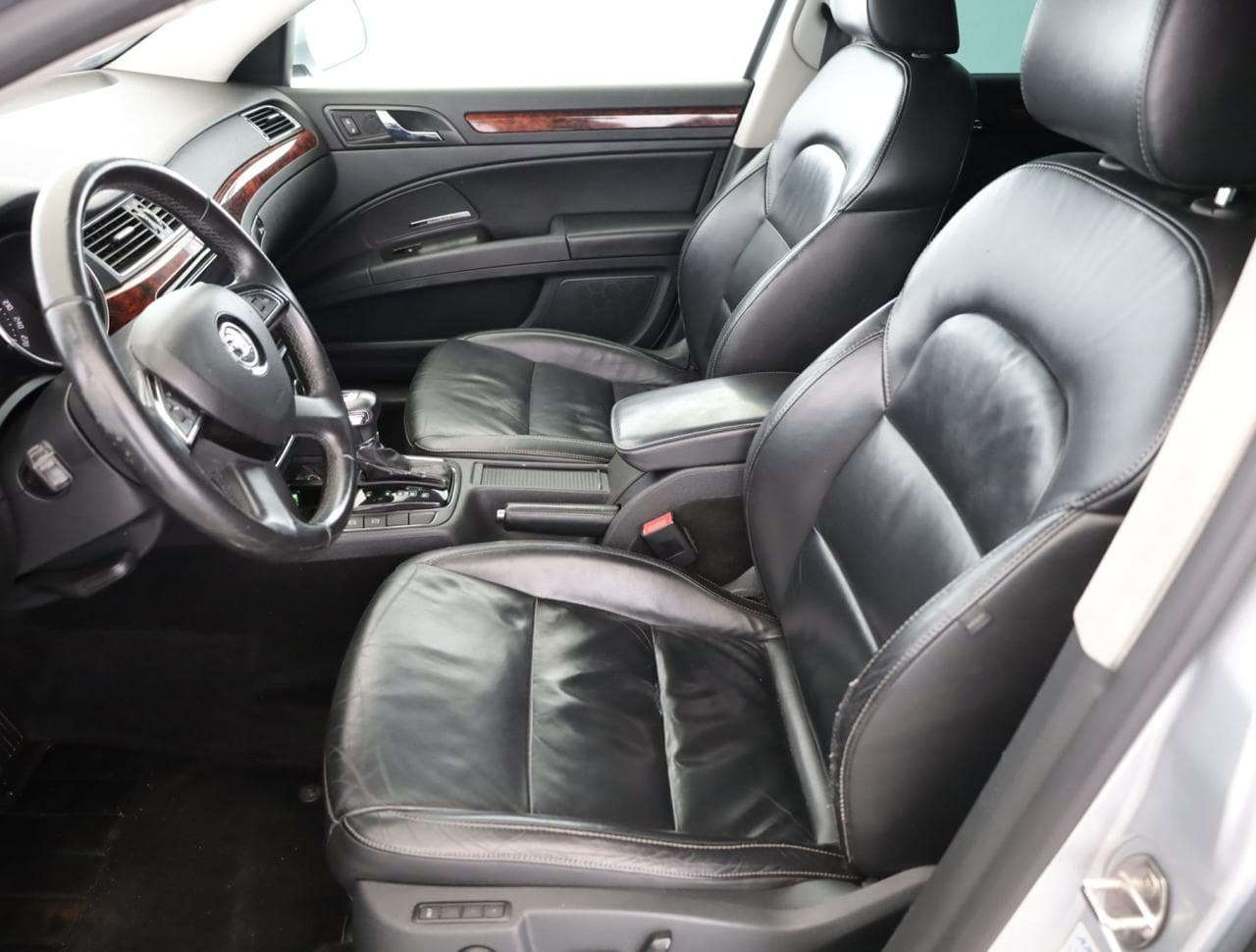 2011 Škoda SUPERB - 13