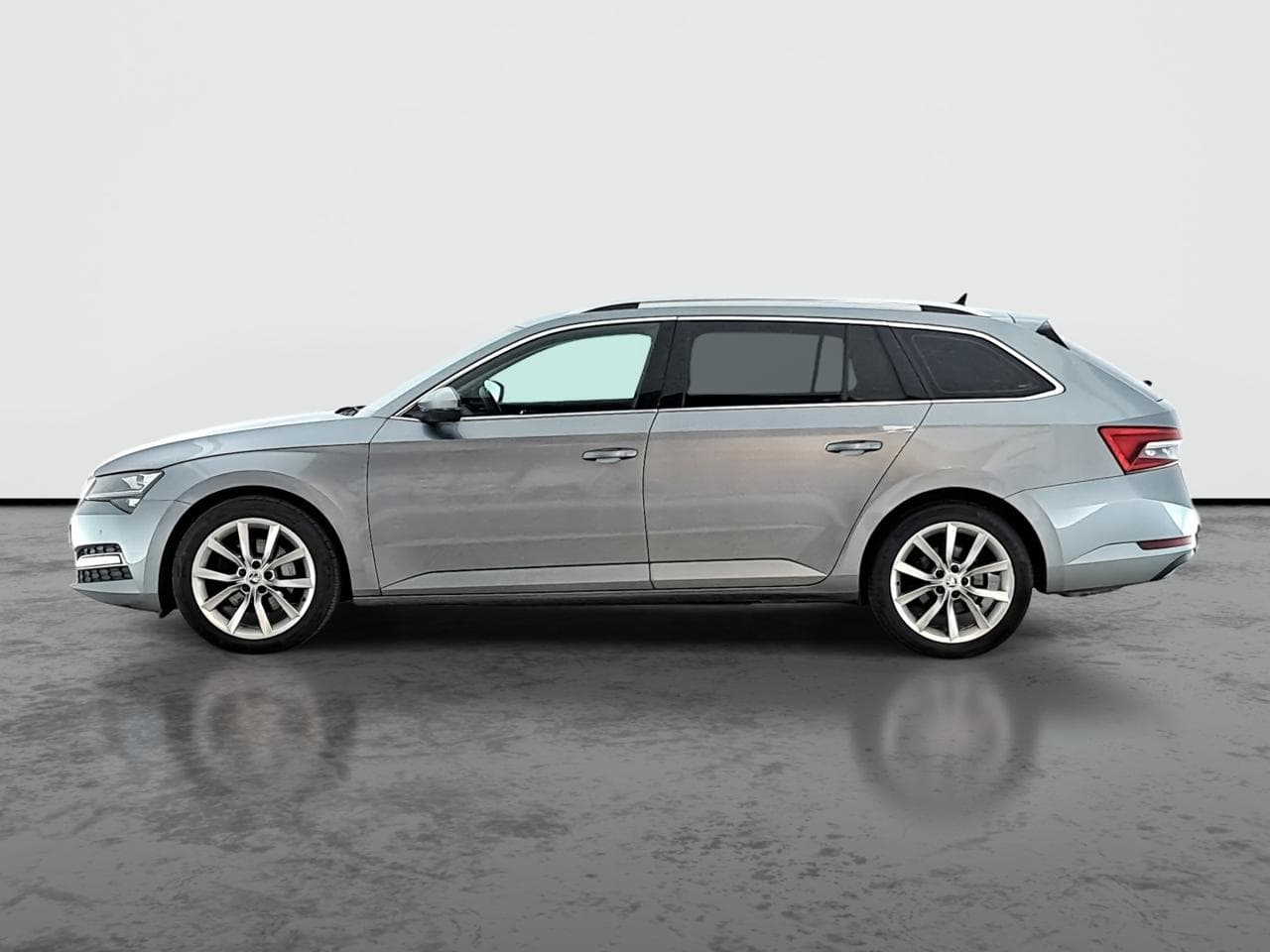 2021 Škoda SUPERB - 4