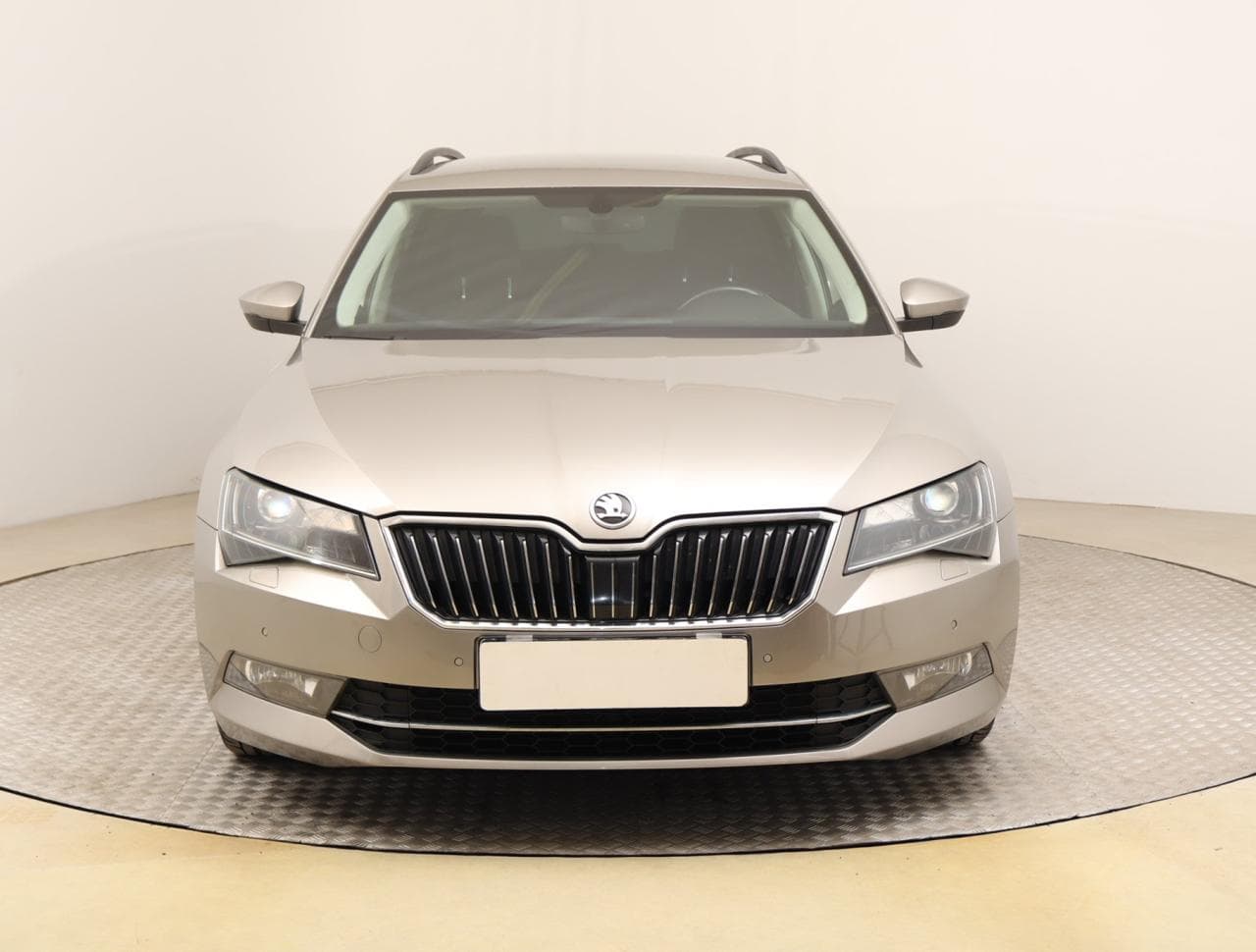 2016 Škoda SUPERB - 2