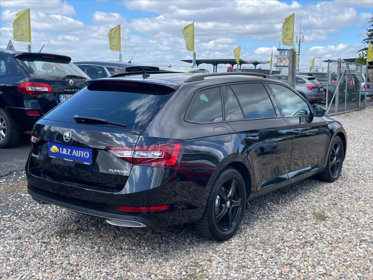 2017 Škoda SUPERB - 6