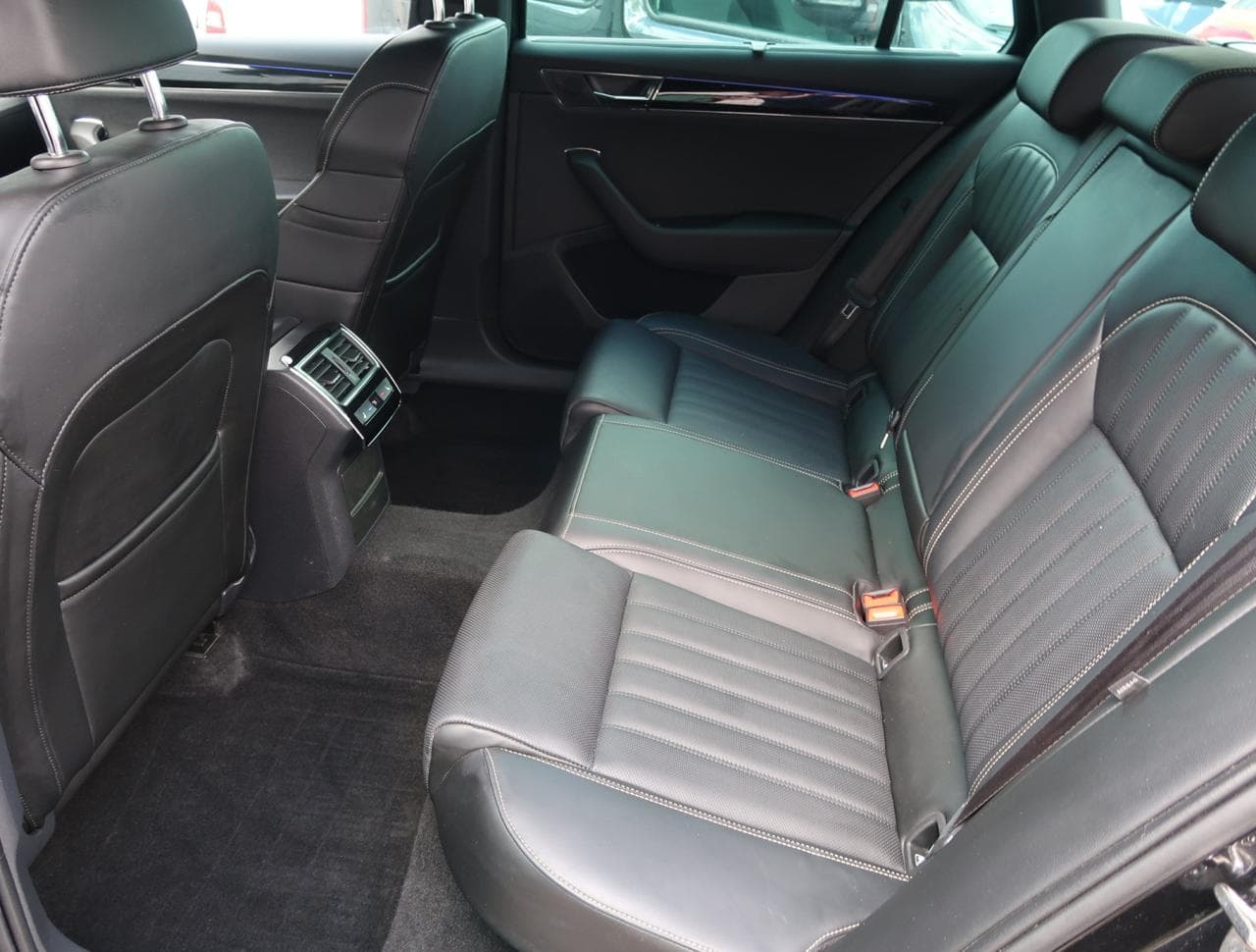 2024 Škoda SUPERB - 15