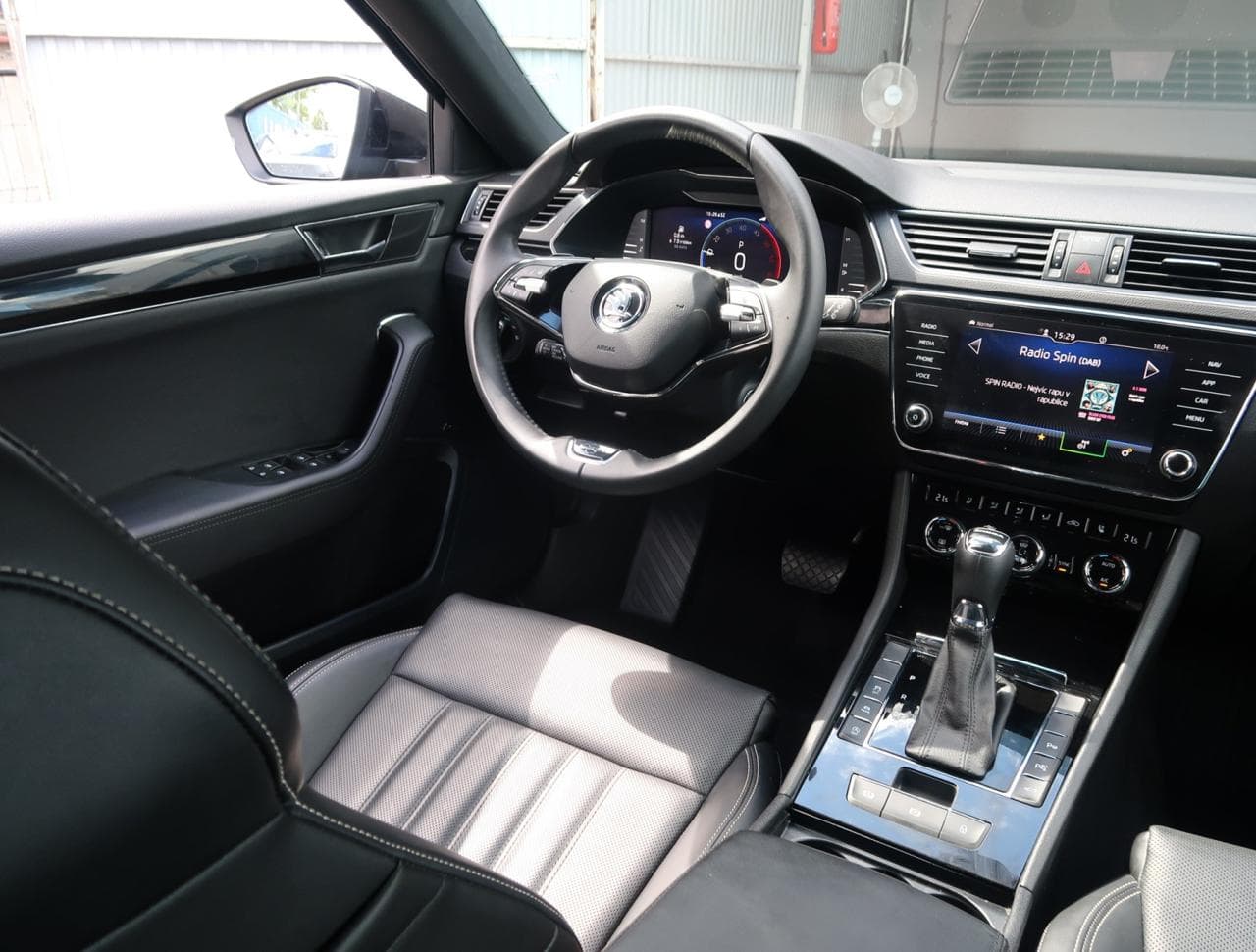 2024 Škoda SUPERB - 9