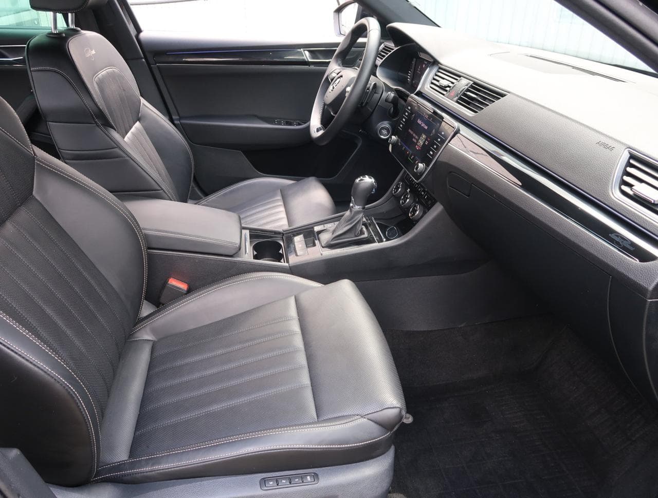 2024 Škoda SUPERB - 12