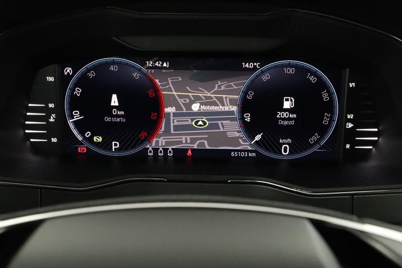 2022 Škoda SUPERB - 18