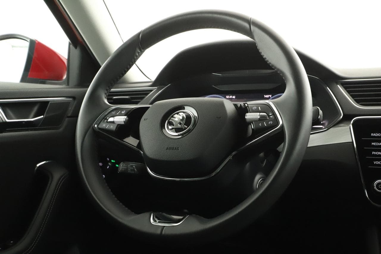 2022 Škoda SUPERB - 14