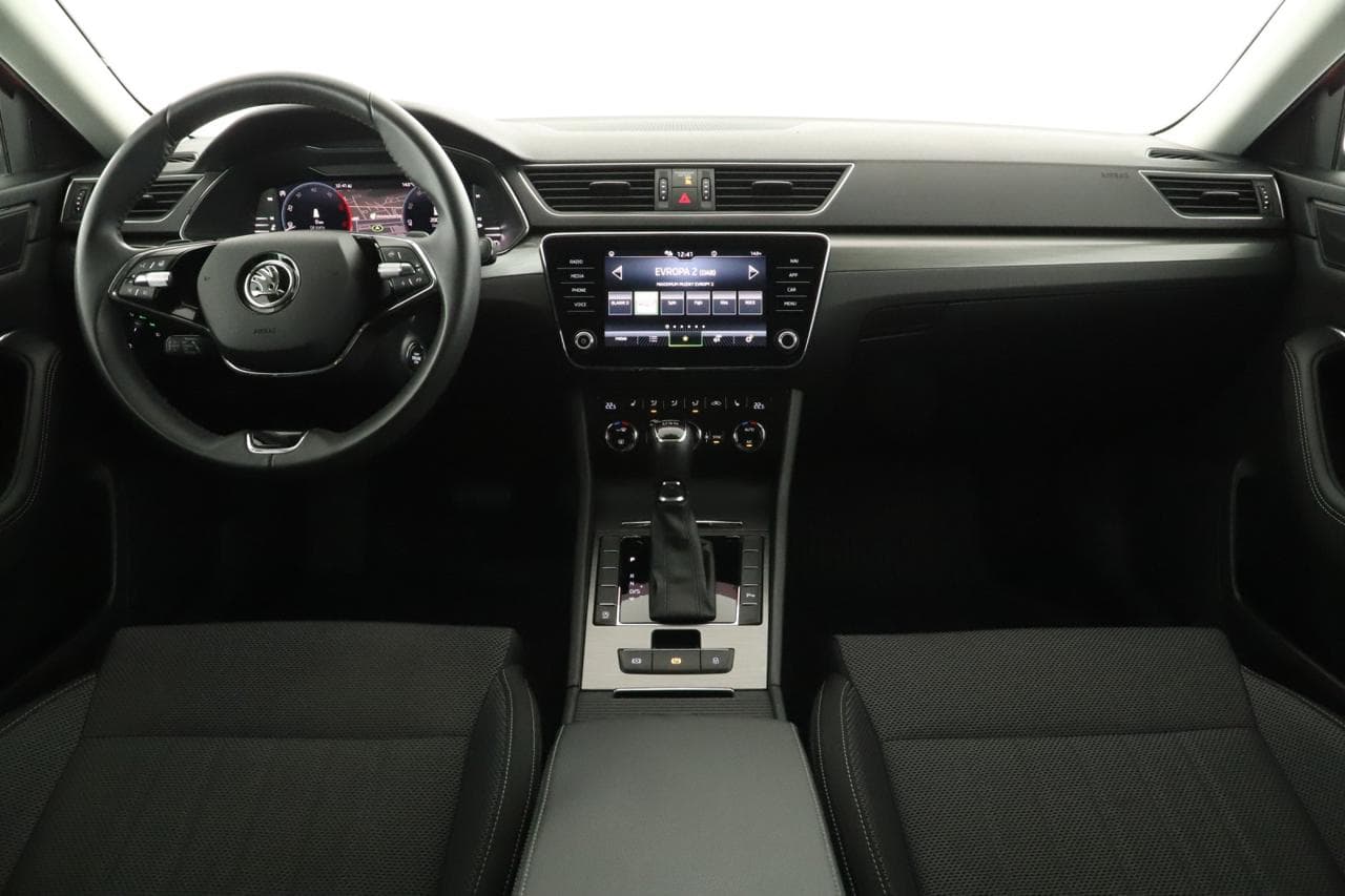 2022 Škoda SUPERB - 9