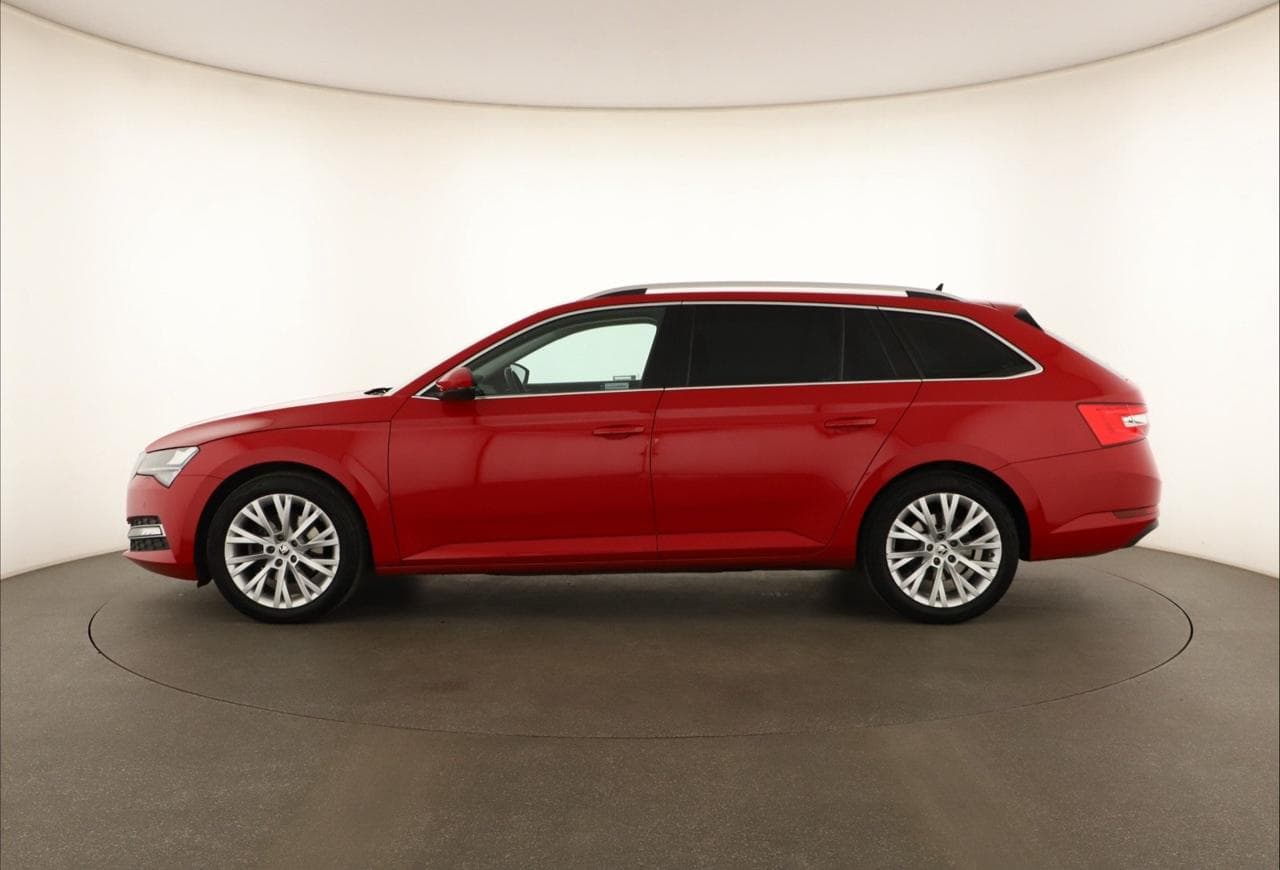 2022 Škoda SUPERB - 4
